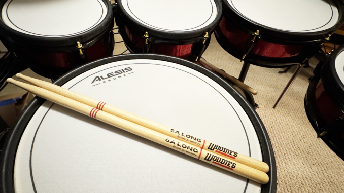 woodies-sticks-1